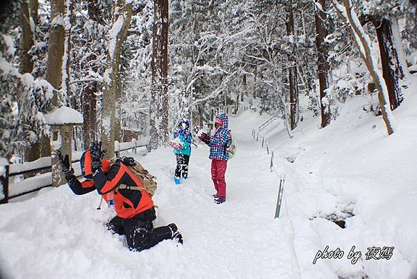 山寺雪