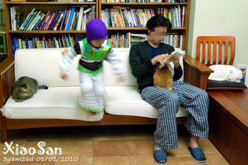 xiaosan100101_1.jpg xiaosan100101_1.jpg