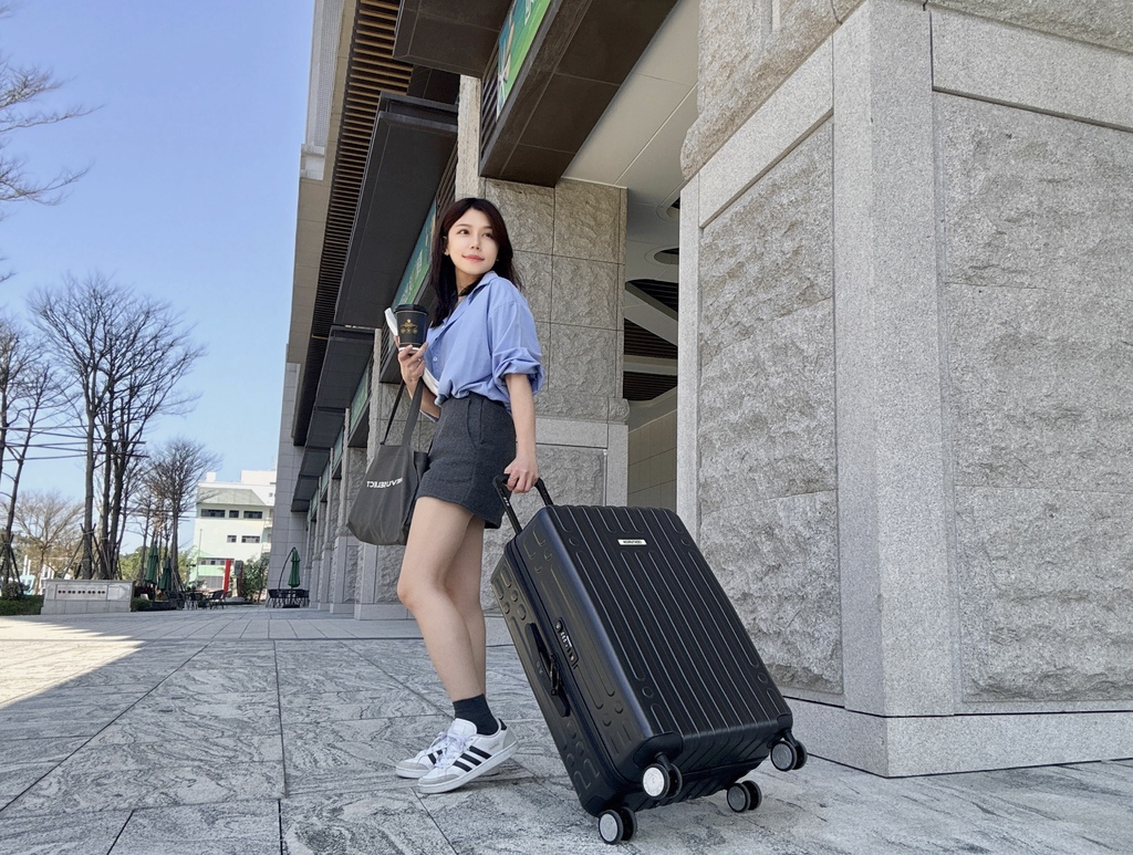 百夫長行李箱_1705_结果 new.jpg