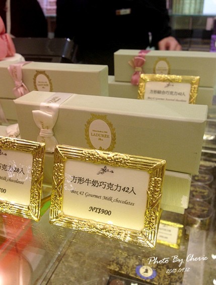LADUREE012.jpg LADUREE012.jpg