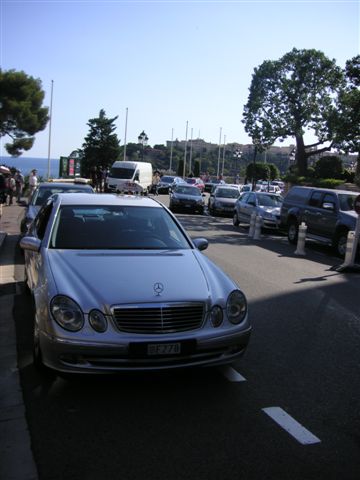 “賓士“計程車