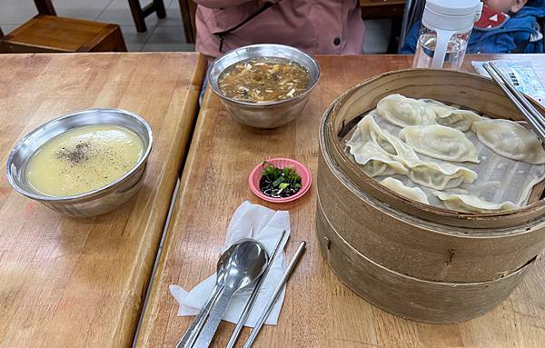 [竹北美食]台中蒸餃/竹北博愛街美食/竹北臭豆腐/竹北蒸餃/