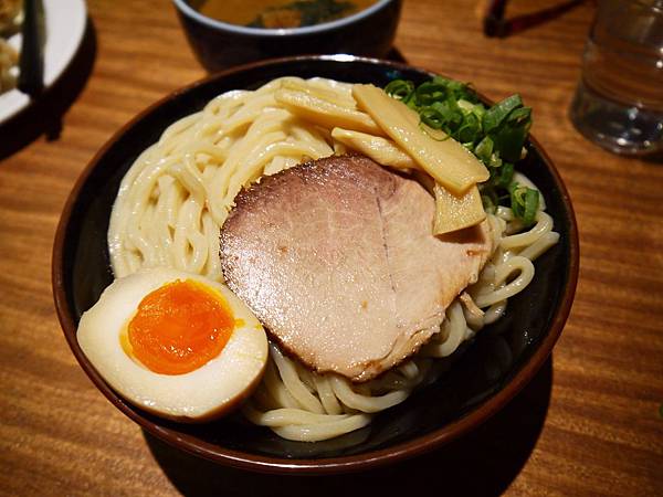 P1280592-2.JPG P1280592-2.JPG