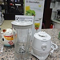 Electrolux伊萊克斯果汁機EBR7040G(350c.c)1