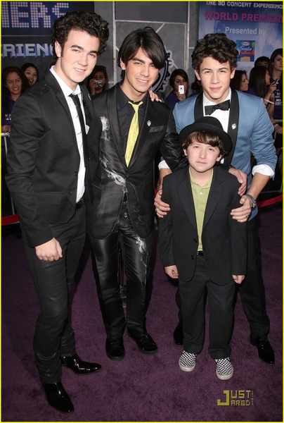 jonas brothers 3d premiere 01