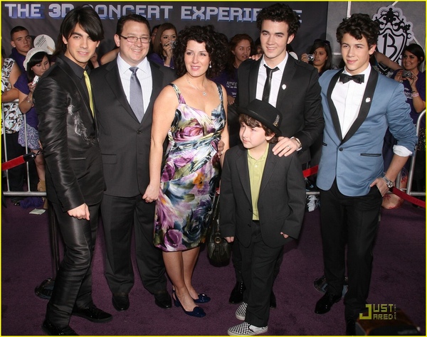 jonas brothers 3d premiere 08