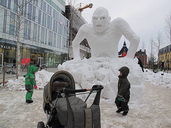 2015年瑞典于默奧(Umeå)雪雕比賽