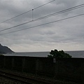 從月台可以看到海的大里火車站 之二