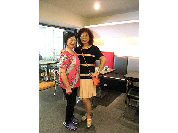 IMG_0042(001) IMG_0042(001)