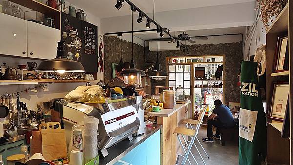 [桃園楊梅] 瓦特咖啡之巷弄間鄉村風的專業咖啡館 Water