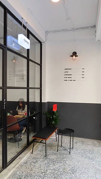 [新竹大遠百] Luna Coffee Roaster之質感