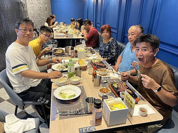 歡慶父親節~瀧厚炙燒熟成牛排(夢時代店)