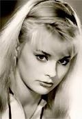 Elke Sommer -4