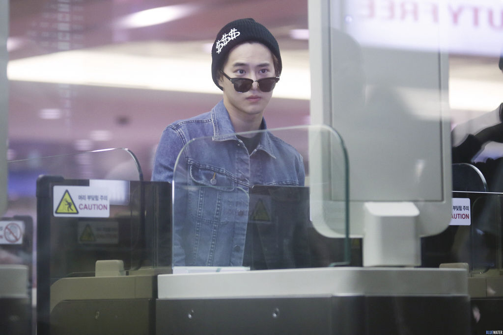 150920 인천 공항 출국 수호4.jpg