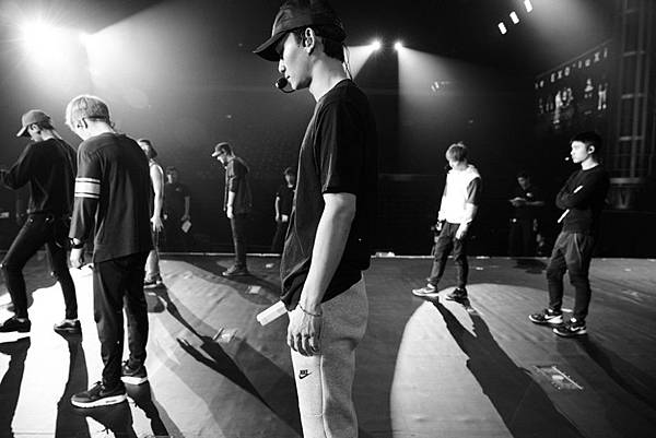 151124 SMTOWN NOW1.jpg