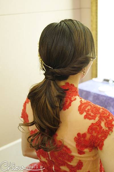紅色禮服_短髮韓系低馬尾_5.JPG