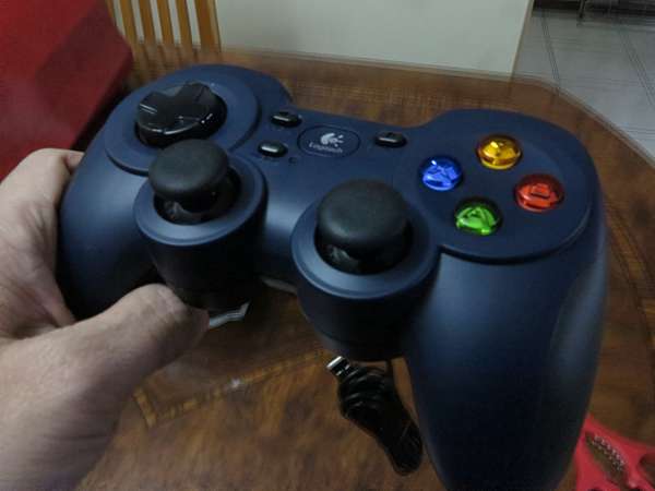 Logitech羅技f310遊戲搖控器 穀 中新樂園 痞客邦