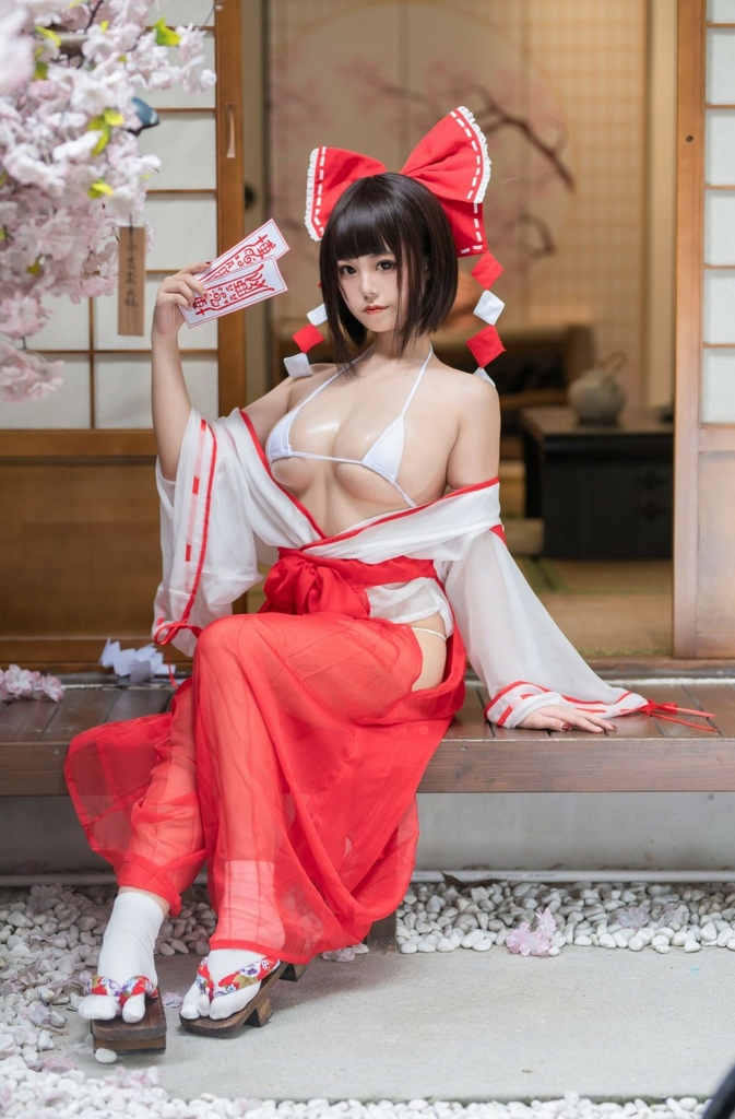 蜜汁貓裘 Cosplay 巫女 Miko Sister