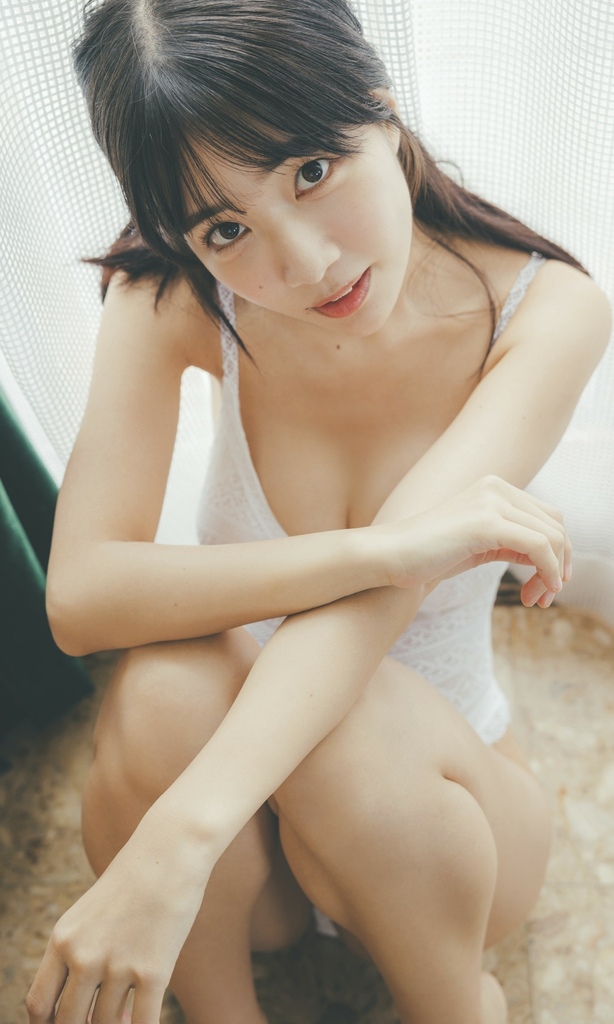 天羽希純, 週プレ Photo Book 「絶好調」 Set