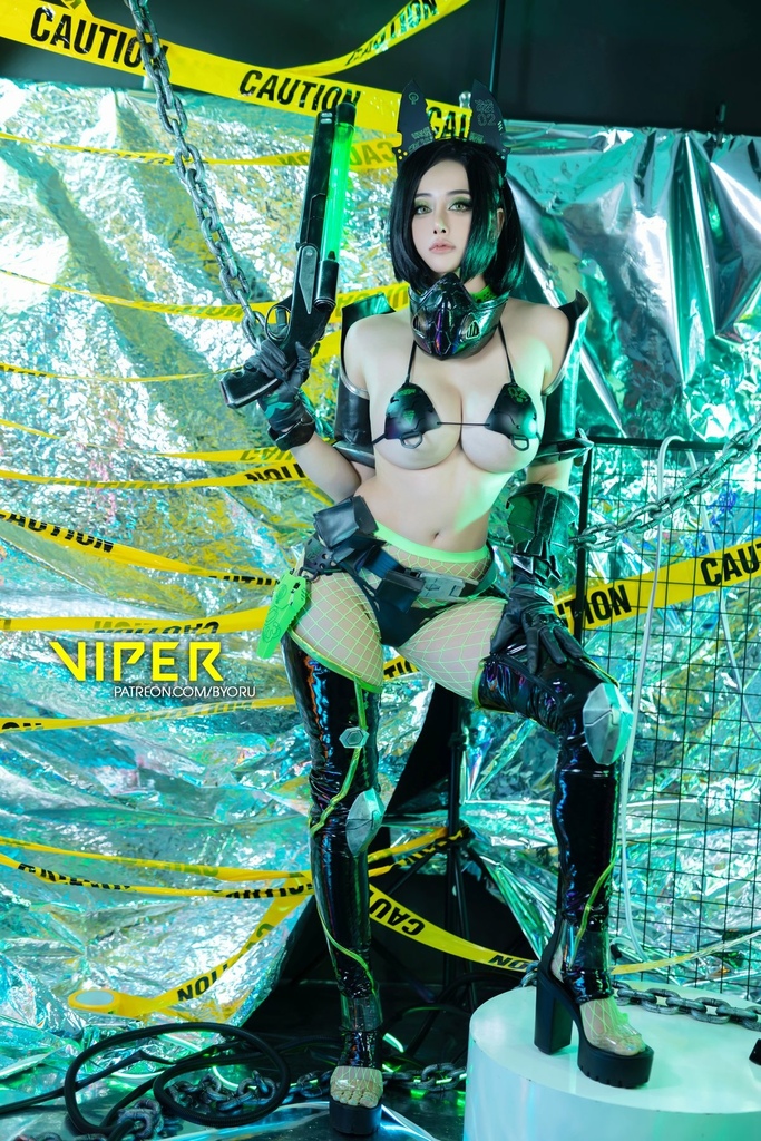 Cosplay 日本性感萝莉Byoru Viper Valo