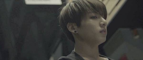 bts-I-Need-You-Jungkook_3