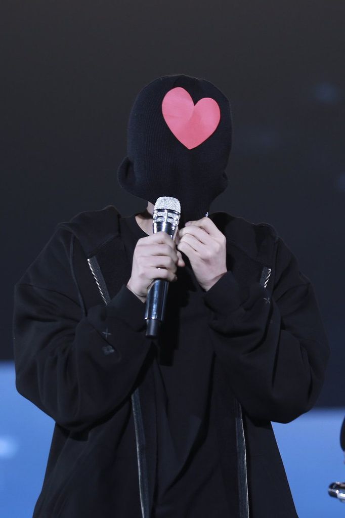 DQr4VpDUEAA54gJ.jpg DQr4VpDUEAA54gJ.jpg