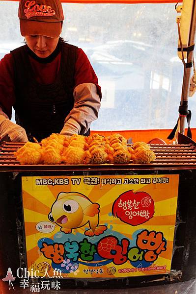 首爾新村街頭-超美味雞蛋雞蛋糕 (9)