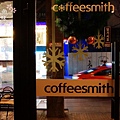 新沙洞CoffeeSmith Cafe (14)