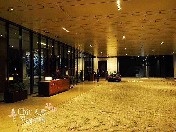 ANDAZ Tokyo Hotel- Check in (34)