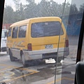 第二車  有像要去修電線厚~