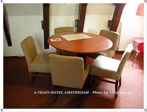 Amsterdam a train hotel  (8).jpg