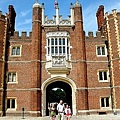 Hampton Court Palace  (11).jpg