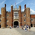 Hampton Court Palace  (12).jpg