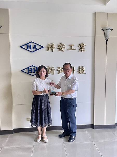 新弘科技股份有限公司 榮獲114年度使用統一發票優良營業人