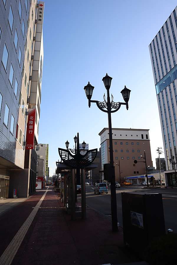日本 北海道 釧路市 釧路市區散策 和商市場勝手丼 丹頂市場魚一拉麵 純水拉麵 幣舞橋 漁人碼頭moo 燒海螺 爐端燒 竹間小憩 日本 北海道 釧路市 釧路市區散策 和商市場勝手丼 丹頂市場魚一拉麵 純水拉麵 幣舞橋 漁人碼頭moo 燒海螺 爐端燒 竹間小憩