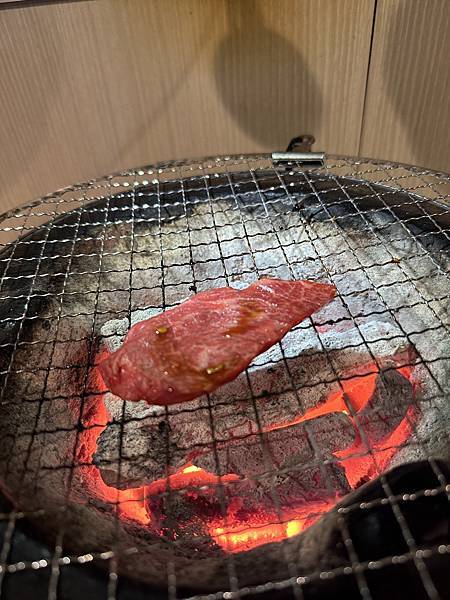 [日本-北海道-札幌-薄野完美服務及食材的燒肉店-個室焼肉つ