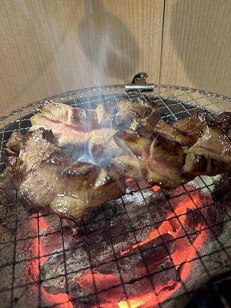 [日本-北海道-札幌-薄野完美服務及食材的燒肉店-個室焼肉つ