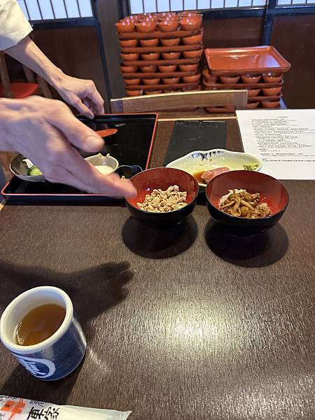 [日本-東北-盛岡市-盛岡三大麵之三-最具特色好吃又好玩的碗