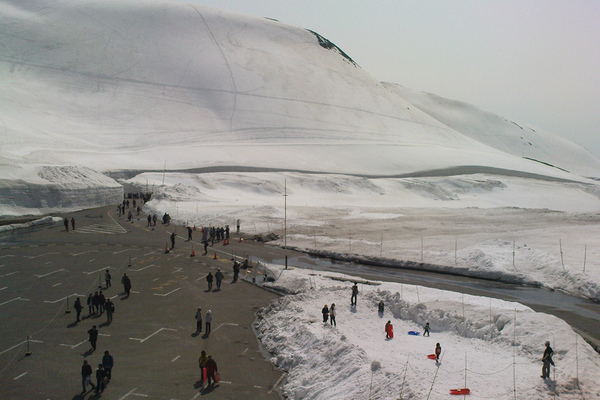 2009-05-09 立山黑部.室堂00469.jpg