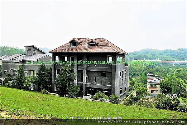 b2比佛利山莊社區環境 (1).jpg b2比佛利山莊社區環境 (1).jpg