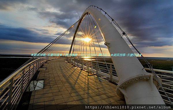 t20香山彩虹橋.jpg t20香山彩虹橋.jpg