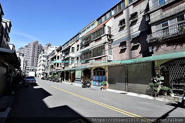 q17南寮商圈臨10米路庭院透天_五大房+車庫 (延平路三段490巷32號) (15).jpg q17南寮商圈臨10米路庭院透天_五大房+車庫 (延平路三段490巷32號) (15).jpg