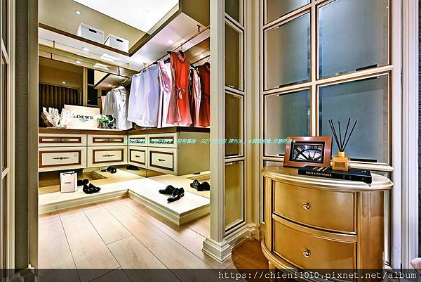 t32富宇擎天裝潢3D示意圖-臥室內可設置更衣室，提供彈性使用空間。.jpg