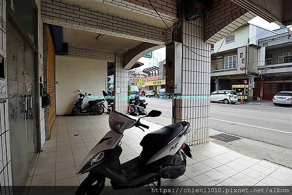 h8南寮漁港商圈臨東大路1-2樓店面_東大路四段108號 (15).jpg
