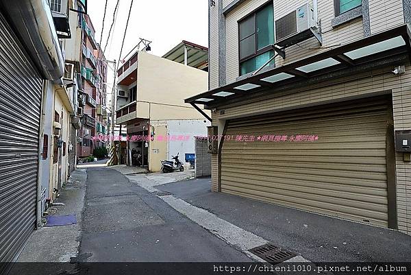 r18南寮國小學區「莫凡」大面寬別墅㊝車庫雙車位_新竹市北區東大路三段439巷27之2號 (4).jpg