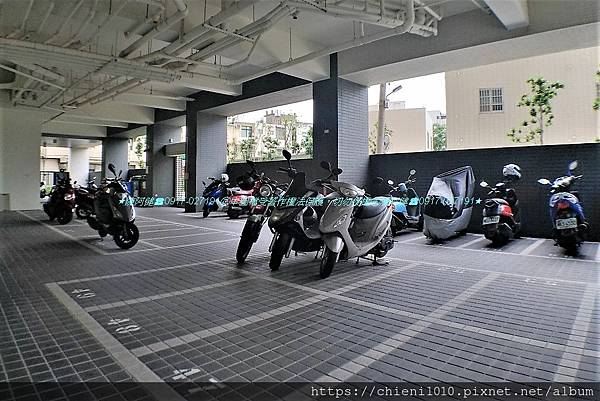 t20春福HI INN社區機車停車場.jpg t20春福HI INN社區機車停車場.jpg