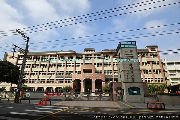 r18學校(國小)新竹縣立新社國民小學_新竹縣竹北市新社里40號 (1).jpg