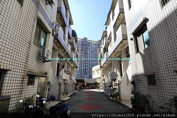 t33[全聯南寮門市附近集合式透天]_新竹市中福路29巷8弄31號~61號.jpg