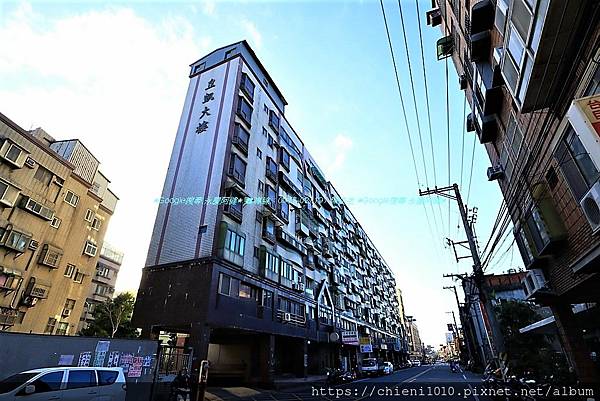 r18華聯建設〡皇凱大樓_新竹市東大路三段381號.jpg r18華聯建設〡皇凱大樓_新竹市東大路三段381號.jpg