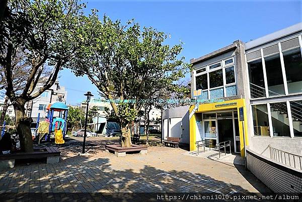 t23中光公園&新竹市文化局圖書館南寮分館&南寮聯合里辦公處_新竹市北區中光路17號 (2).jpg